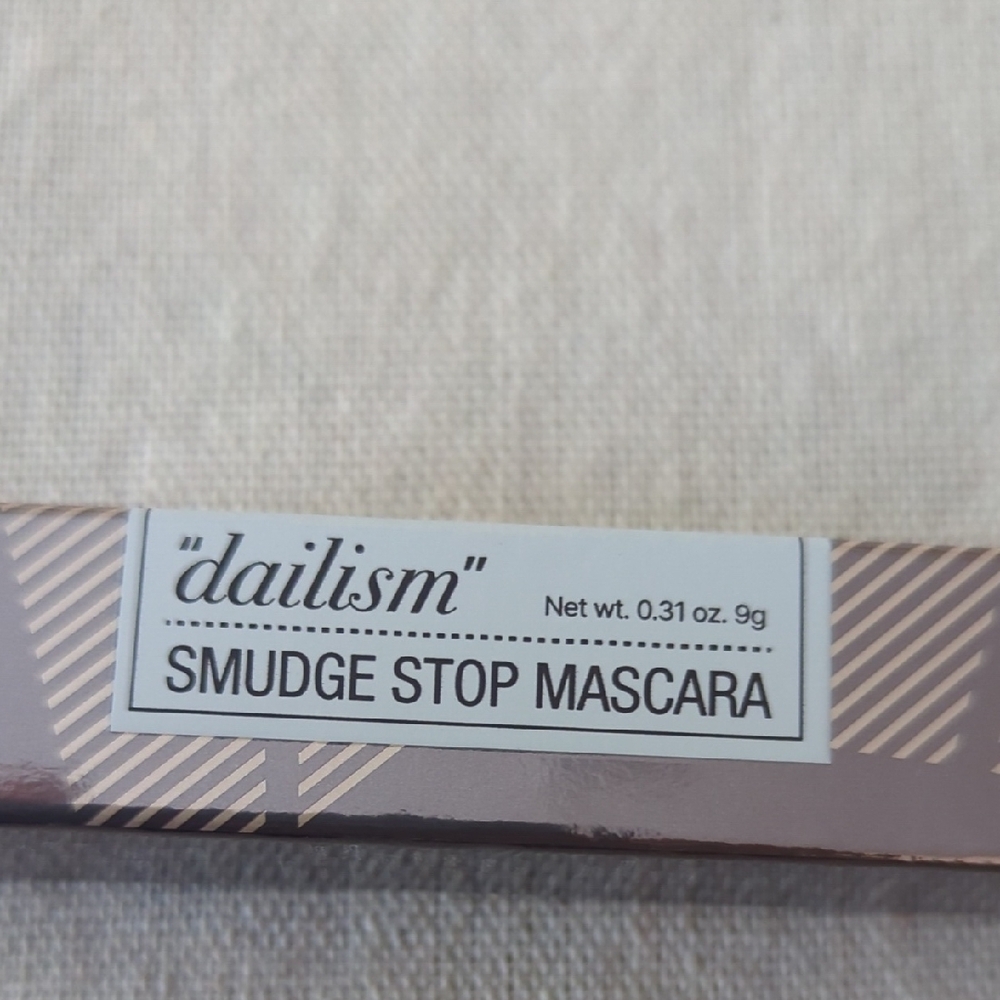 Heimish Dailism Smudge Stop Mascara - Brown